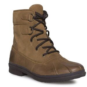 UGG Azaria boots